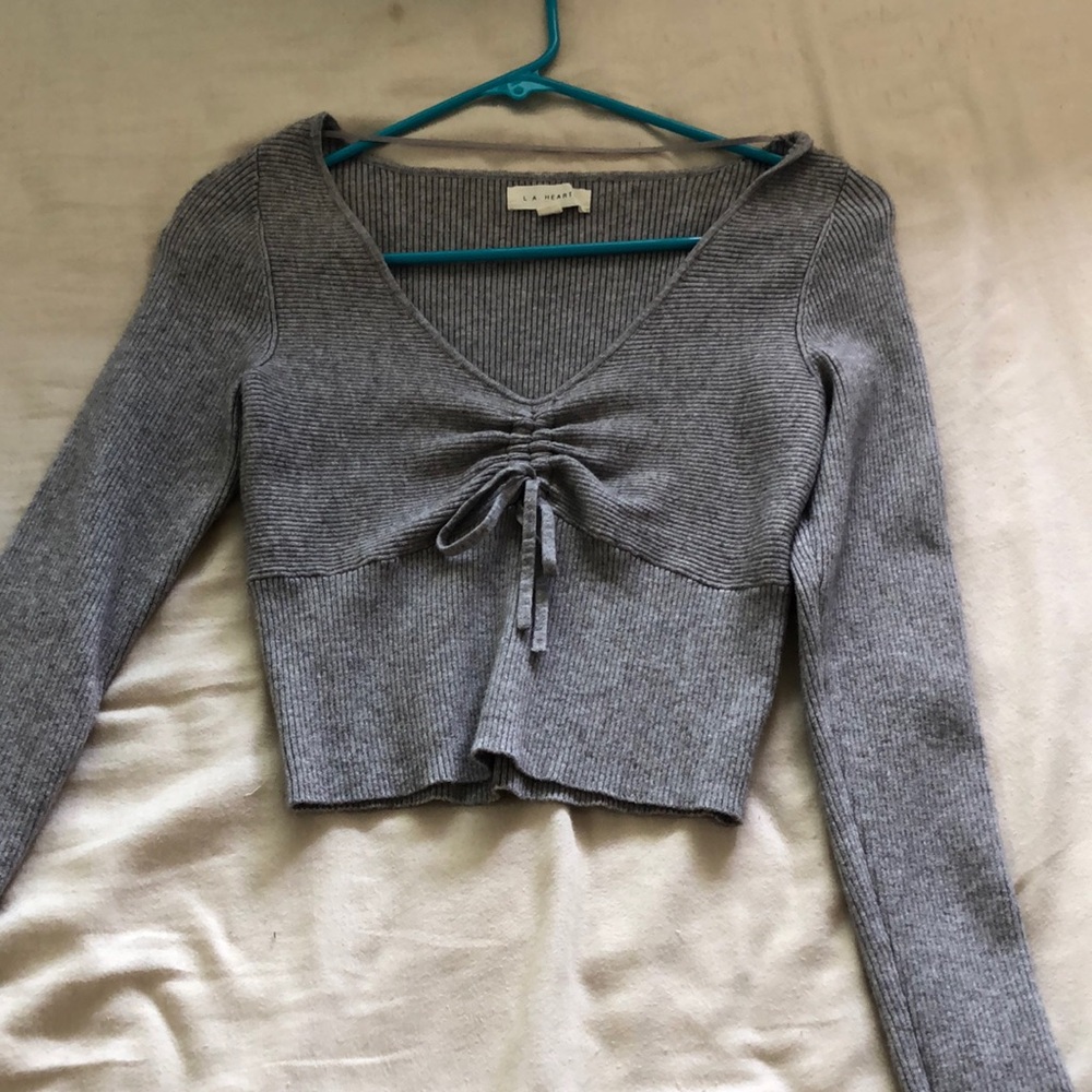 grey cropped sweater